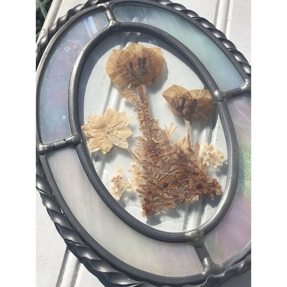 Vtg Stained Glass Pewter Frame Dried Flowers Floral Wall Hanging Sun Catcher Art - Picture 1 of 11